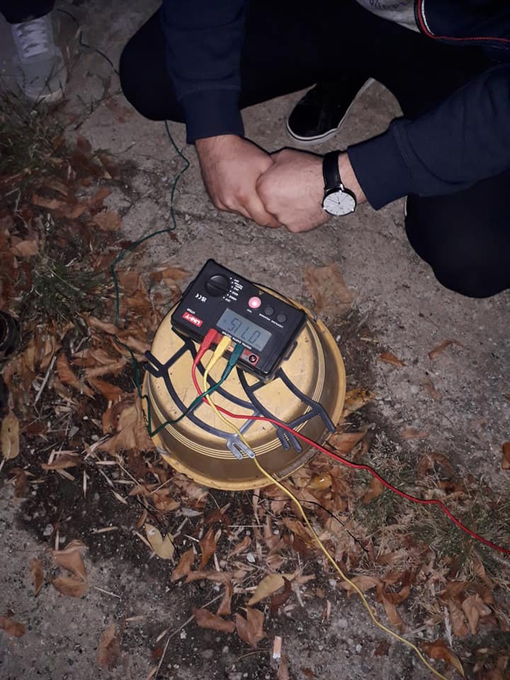 Aparat de masurat priye de impamantare folosim metoda celor 3 electroyi.jpg