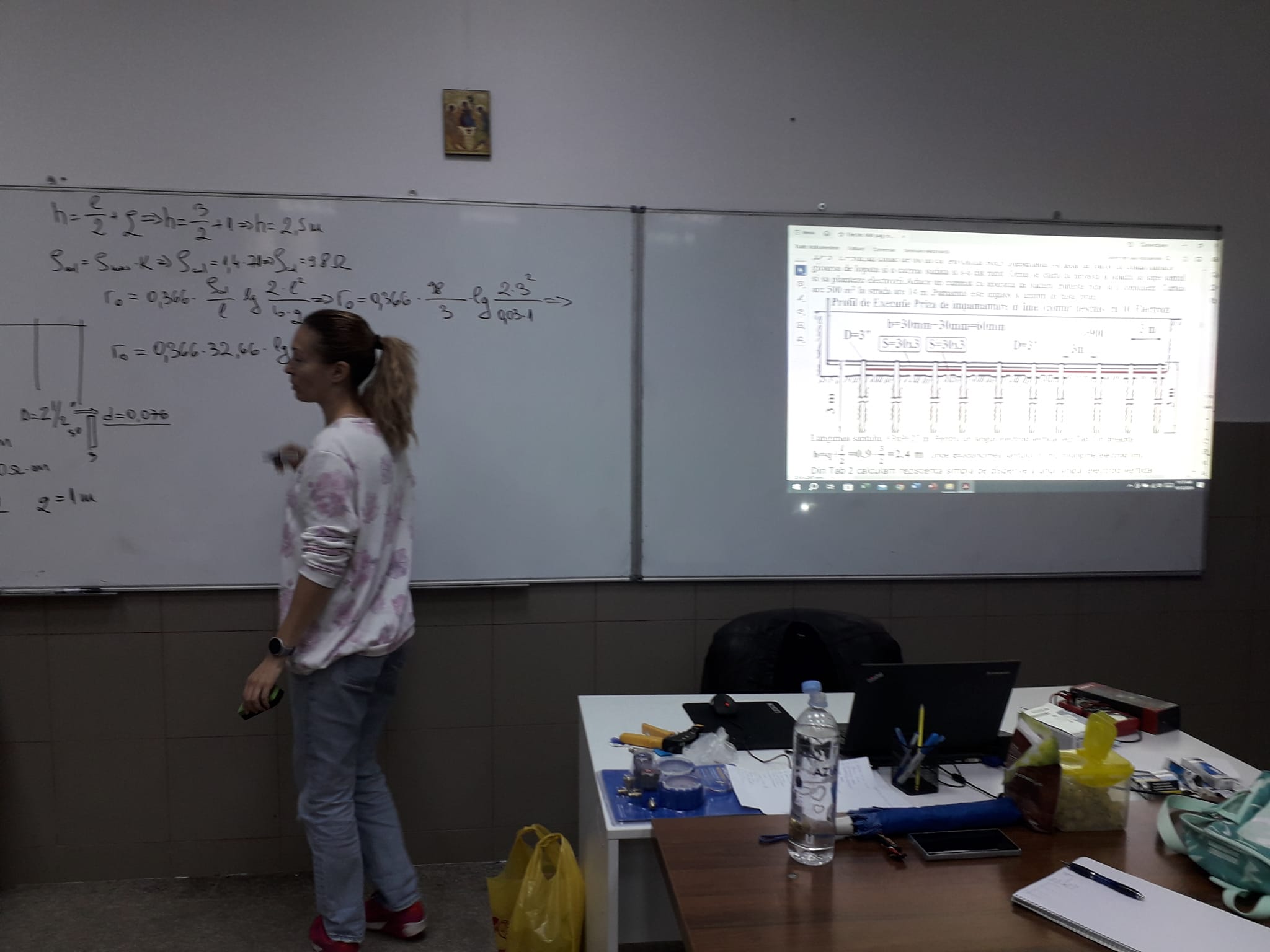 priza cu 10 electrozi.jpg