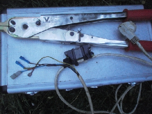 Clestele lokring si starterul pentru verificarea compresoarelor.jpg