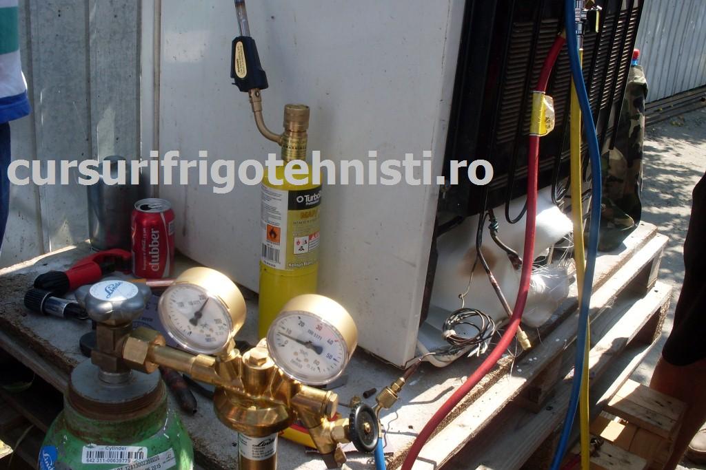 Purjare si proba de presiune la 8 Bari.JPG