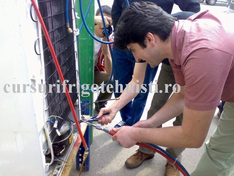 21042013137 (Custom).jpg