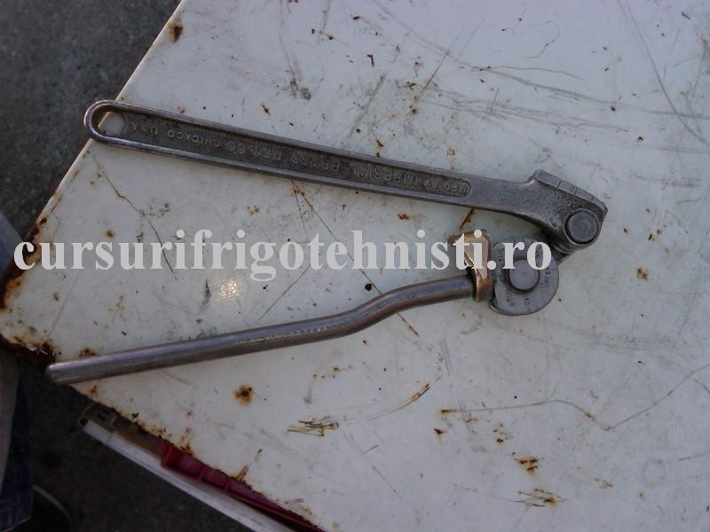 presa curbat tevi 6 8 10.jpg