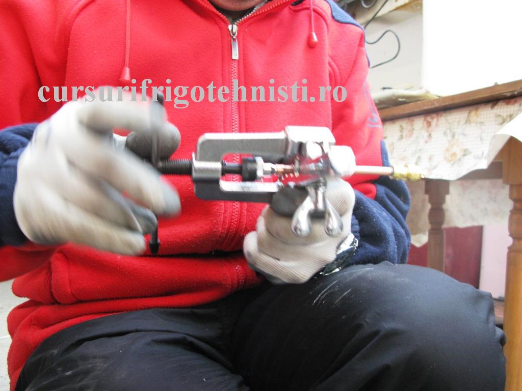 Calibrare VS cu Trusa largit si bercluit CT 275 L (de la Termodinamic).jpg