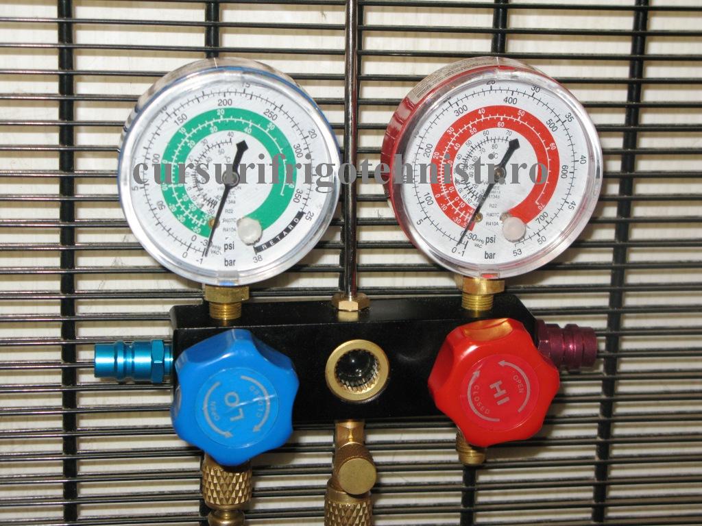 manometrul de joasa dupa o jumatate de ora de la vacuumare(client).jpg