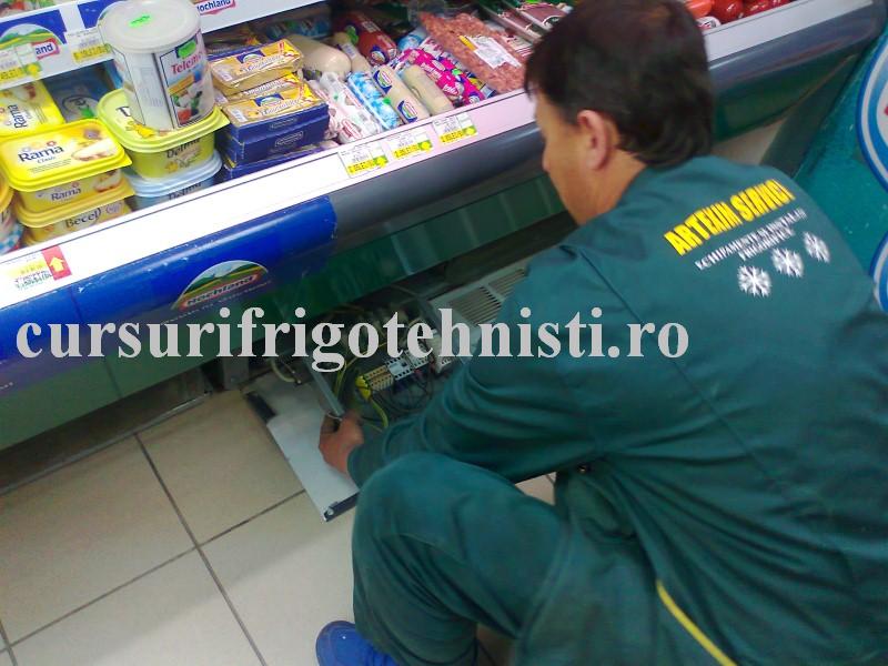 Photo0110 (Custom).jpg