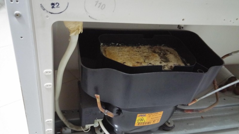 Curatat vas colect condens.jpg