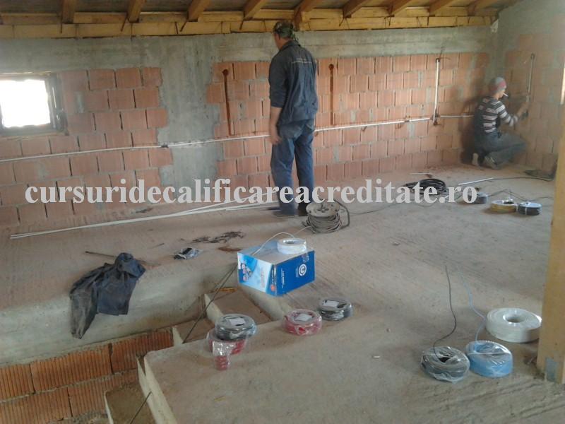 Instalatie electrica in pod mansardat (Custom).jpeg