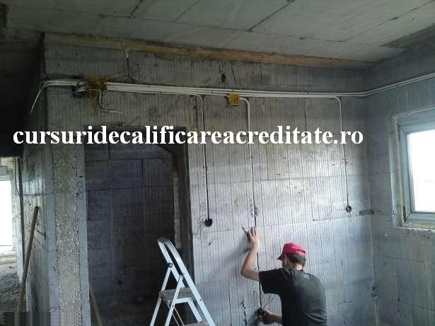 eu trag circuite.jpg