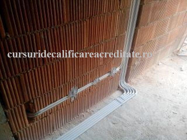 circuite electrice pereti caramida.jpg