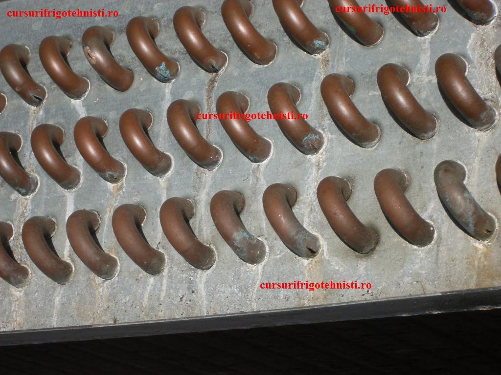 Placa cu tole defecta.jpg