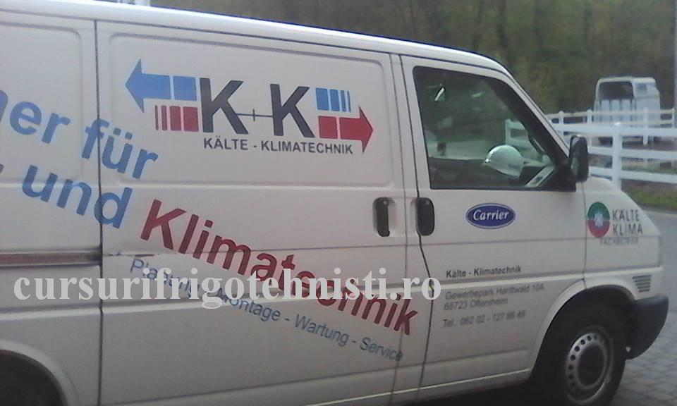 Masina de servici.jpg