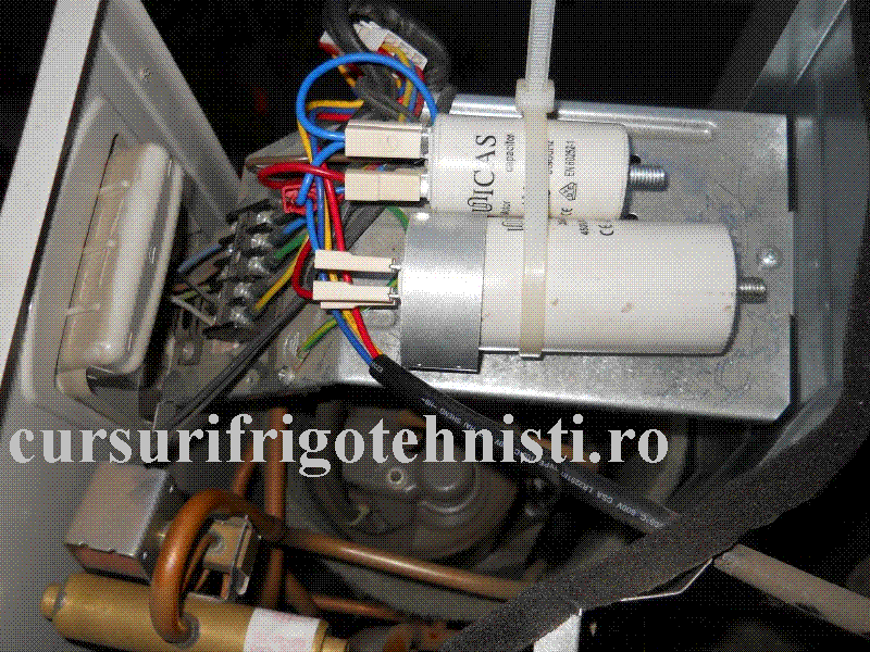 Doi cond de pornire (Custom).GIF