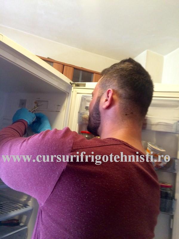 inlocuire termostat 1 (Custom).JPG