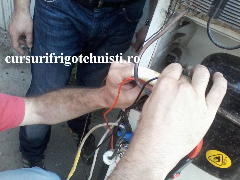 Masuratori la bornele comp.jpg