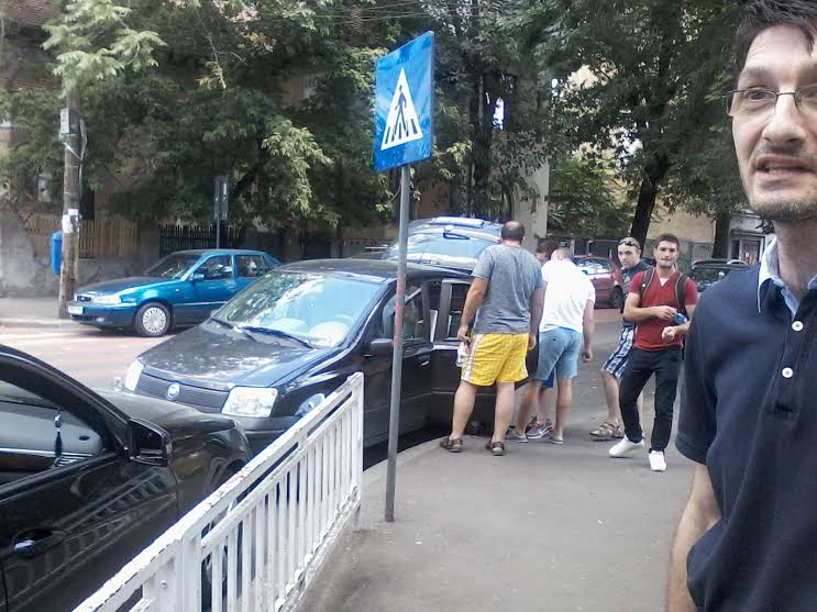 Ionut a luat scule.jpg