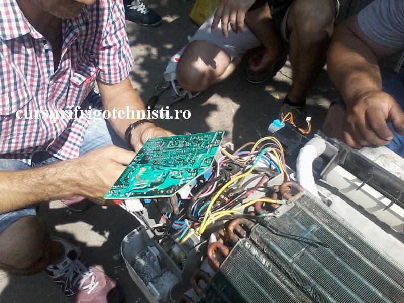 P27-07-16_11.44 (Custom).jpg