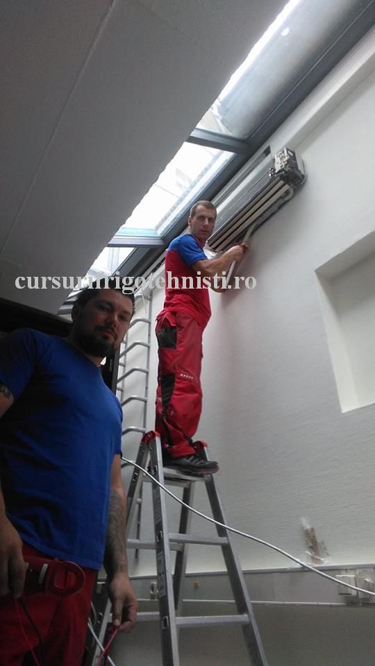 inlocuire pompa condens.jpg