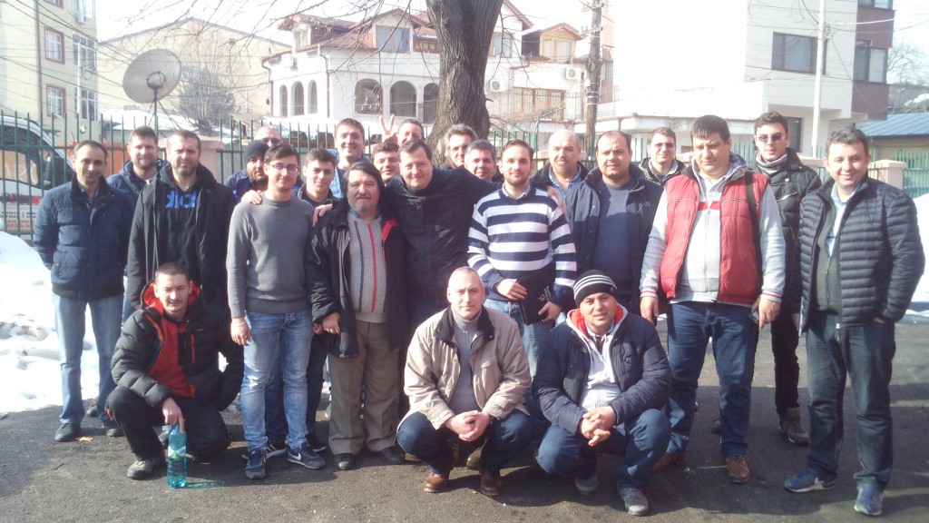 gr 11 frig 2 (Custom).jpg