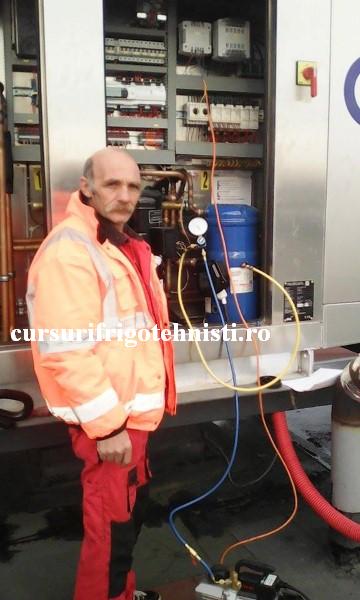 Fostul dvs elev la o interventie fac treaba buna.jpg