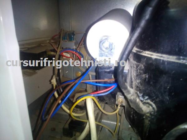 Am inlocuit condensatorul merge ok (Custom).jpg