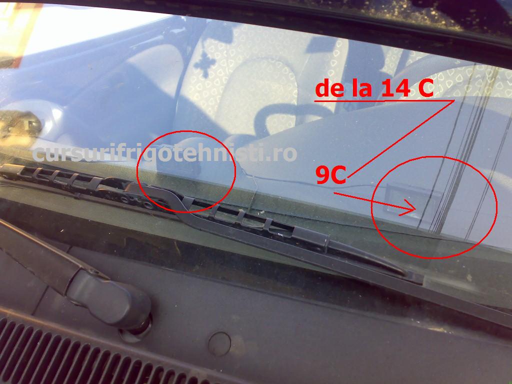 Dupa 7-8 guri de R134 temp pe ref a scazut.jpg