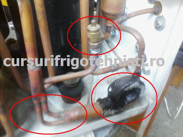 Valva iesire 2 tevi din condensator si  capilar.jpg