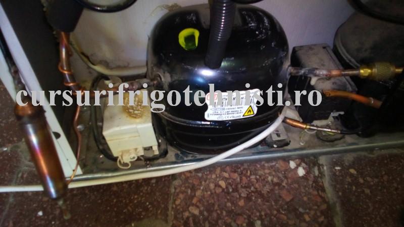 frigider arctic compresorul si filtru.jpg