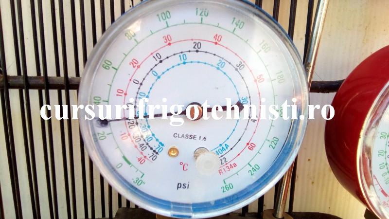 Reparat frigider r600 merge in - 0,5.jpg