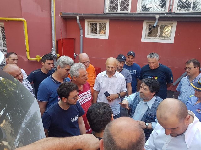 Aer conditionat auto 20 iunie domnul inginer ne explica functionarea unui aer conditionat auto.jpg