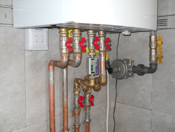 centrala apartament 24 Kw legata cu conducte de cupru.jpg