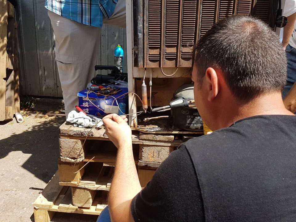 Valentin face prima Argintare.jpg