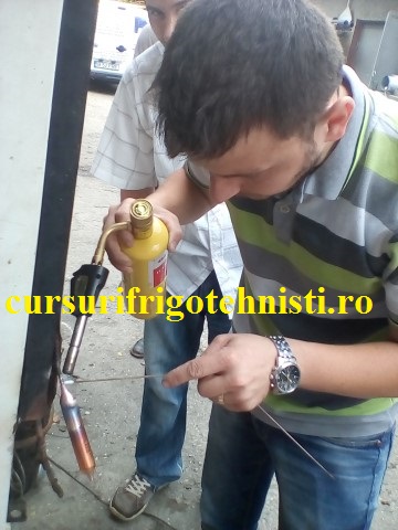 Argintari filtre si componente traseu frigorific.jpg