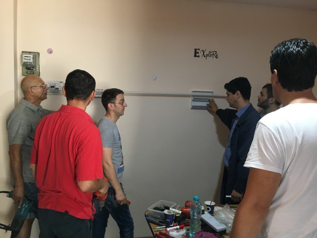 Trasare circuite de iluminat si circuite de priza amplasare doze de trecere si de ramificatie.JPG