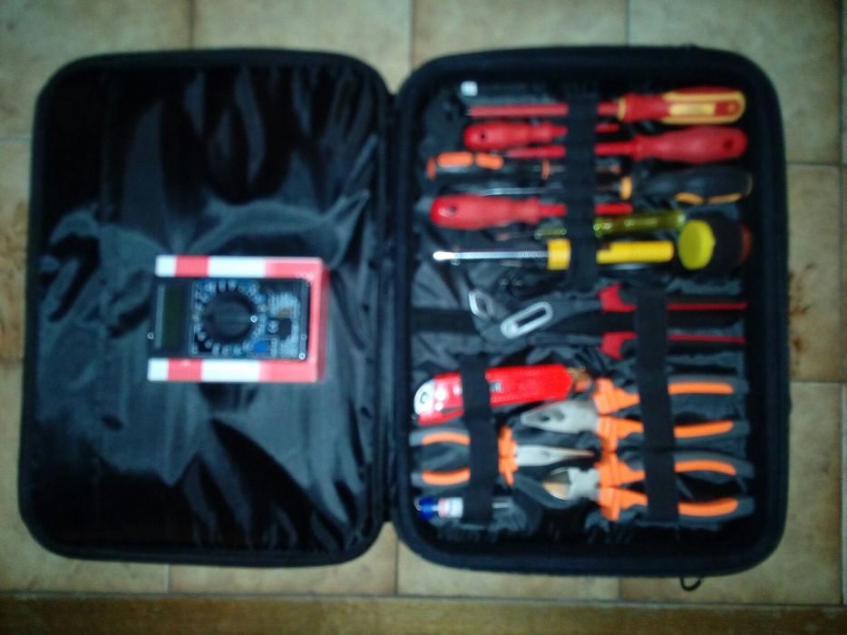 trusa de scule electrician electromecanic scule-electrice.jpg