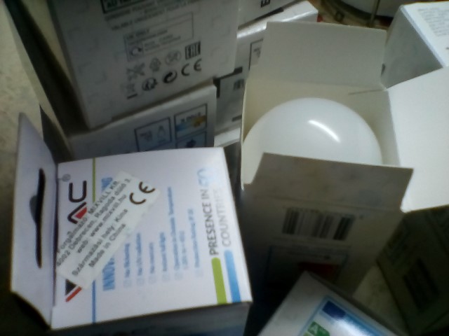 becuri led 230 V.jpg