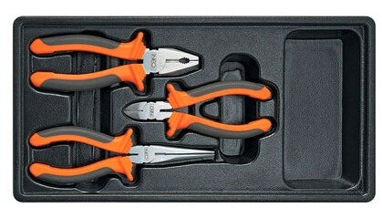 trusa cu 3 patenti izolati la 1000V.jpg