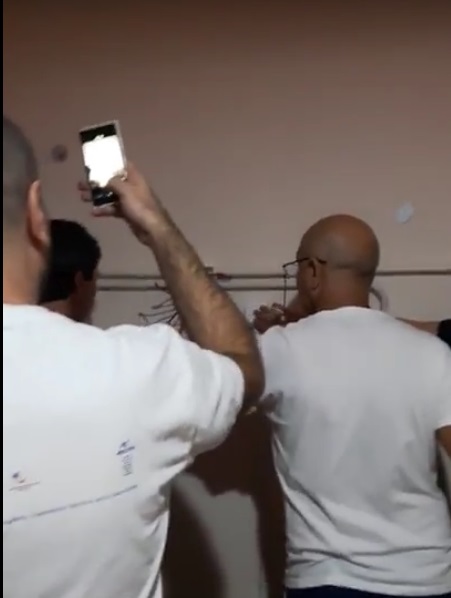 David face legaturi electrice in tabloul de sigurante.jpg