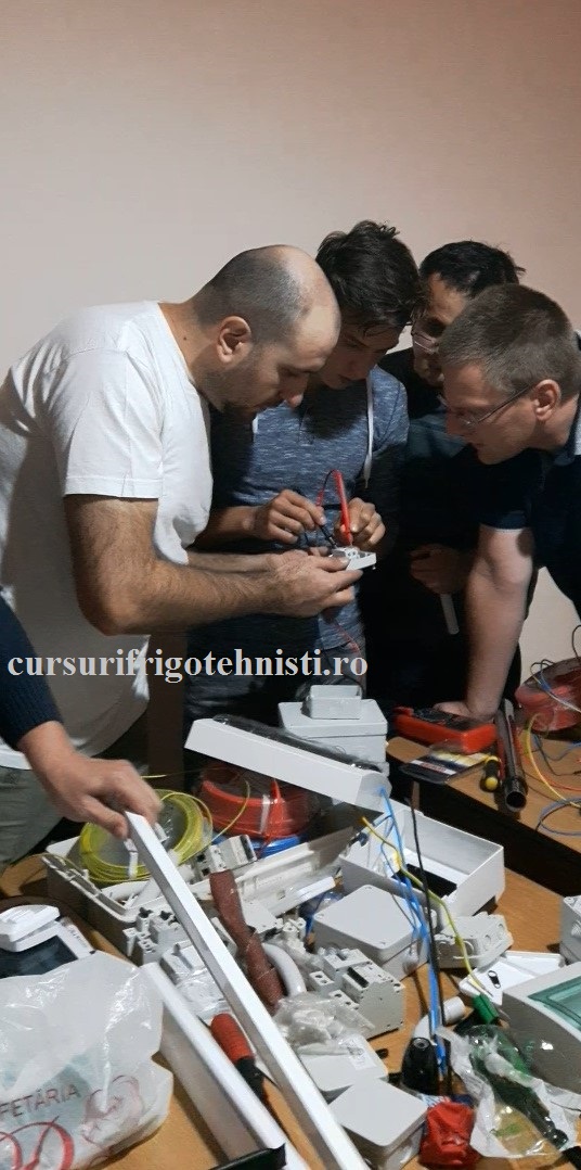 folosim un aparat de masura.jpg