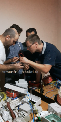 cu multi testerul masuram continuitatea.png