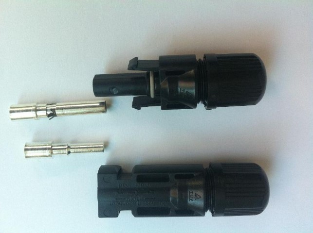 Panouri fotovoltaice conectori cablu 8 mmp 10 mmp (Small).jpg