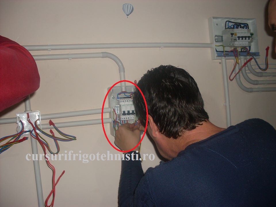 verificare tablou electric secundar.jpg