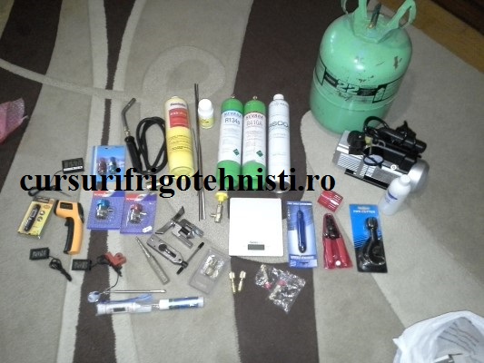 Scule frig de la R&D.jpg