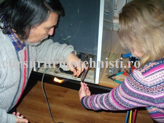 analizam traseul frigorific sa nu fie infundat , vaporizatorul este ok condensatorul la fel.jpg