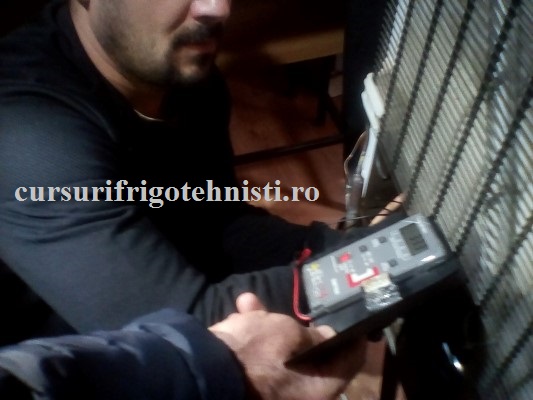 masuram infasurarile electrice la compresor monofazat (Custom).jpg