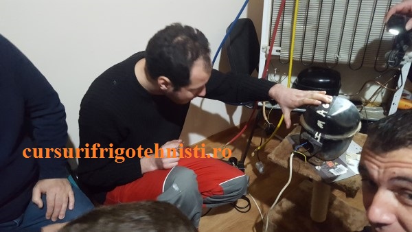 compresorul functioneaza ok.jpg