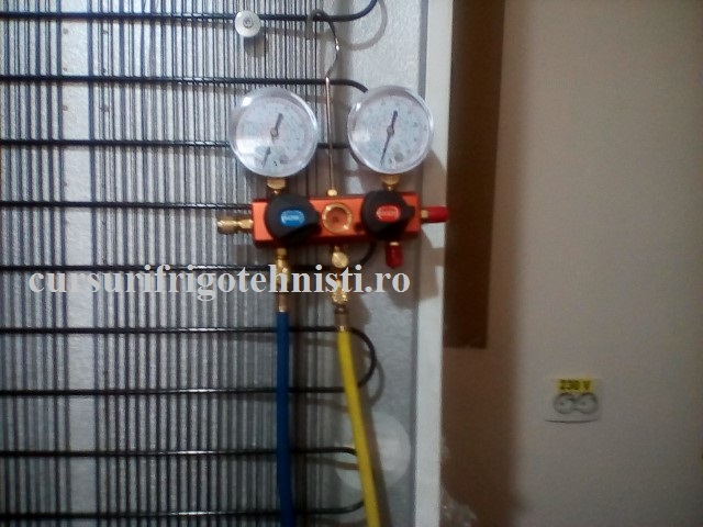 frigiderul sta in vacum de 30 minute .jpg