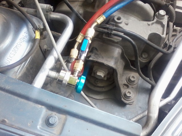 Montare valve aer conditionat auto  (Small).jpg