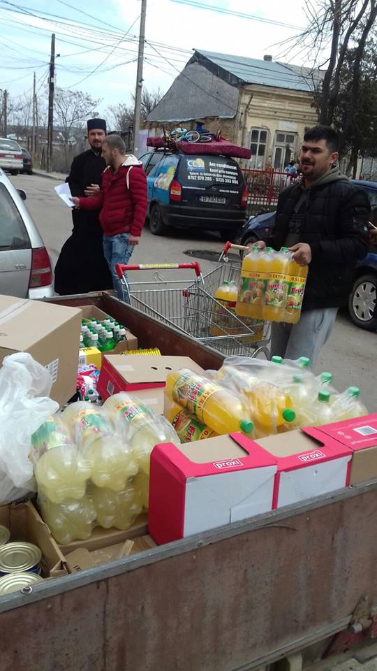 Cumparaturi pentru copii.jpg