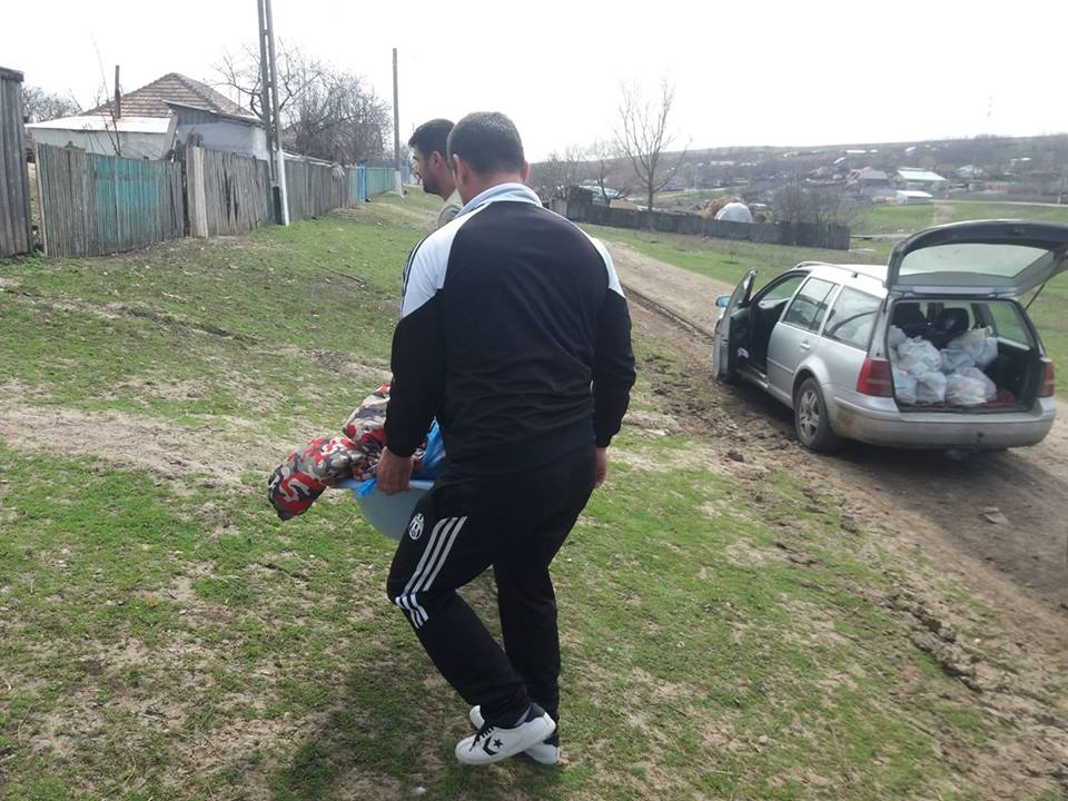 pentru cei mici.jpg
