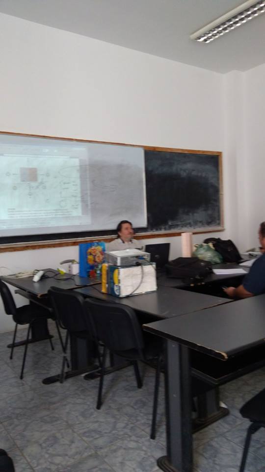 in sala se dimensioneaza  un sistem fotovoltaic P=2000W.jpg